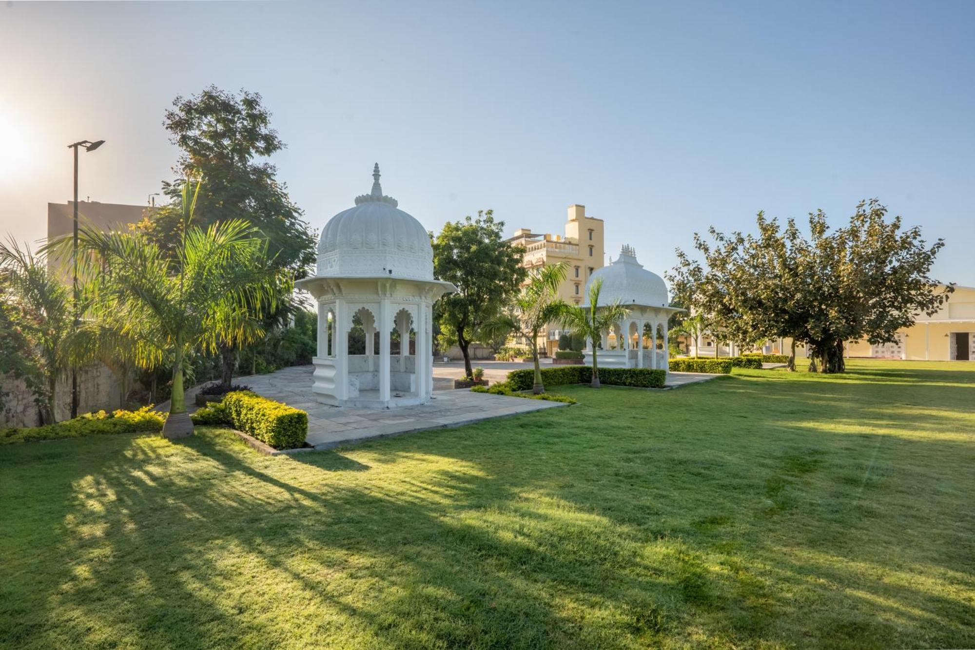 Sterling Balicha Udaipur Hotel Exterior photo